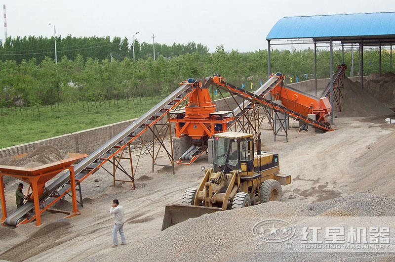 河南客戶(hù)小型機(jī)制砂生產(chǎn)線